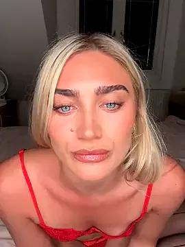 auriangel on StripChat