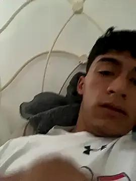 BadboyXXXMZ on StripChat