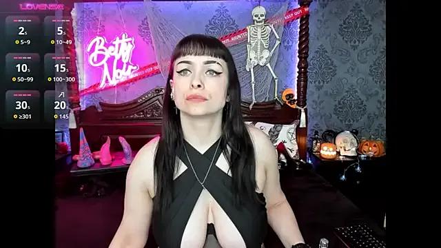 BettyNoir on StripChat 