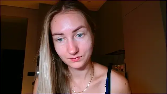 BluueSilk on StripChat
