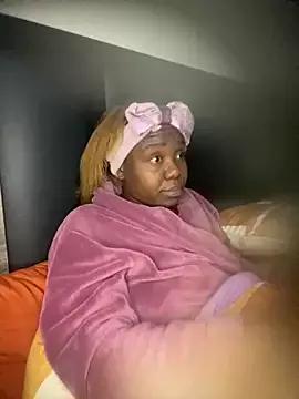 Bootytinah on StripChat 