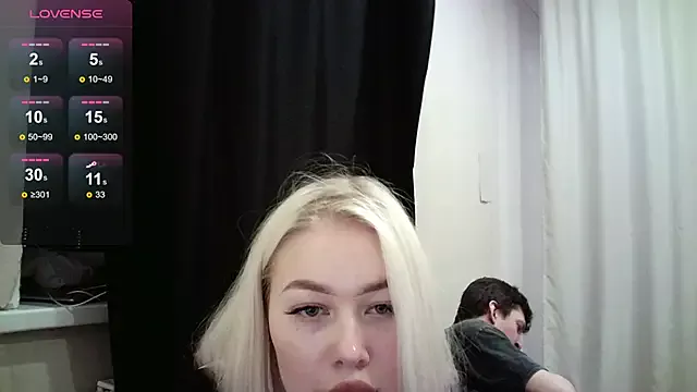 Bugs_and_Bunny on StripChat