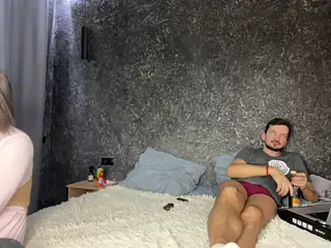 Bugs_and_Bunny on StripChat