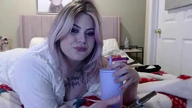 BunnyKit-13 on StripChat