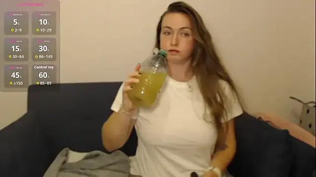 BustyBonnieUK on StripChat