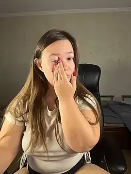 CaramelleSugarr on StripChat