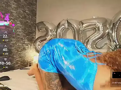 carameloo_95 on StripChat