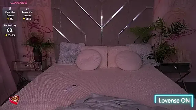 CassandraGood on StripChat