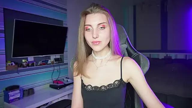 CassiaBlade1 on StripChat 