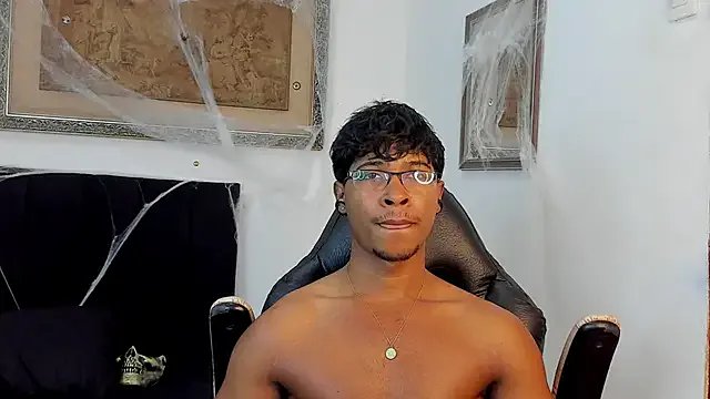 cassian_gold on StripChat 