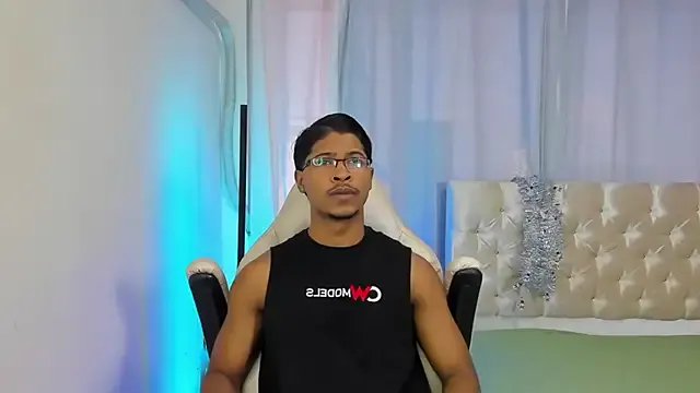 cassian_gold on StripChat 