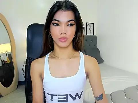 CassieSommereux — LETS CUM TOGETHER HONEY?