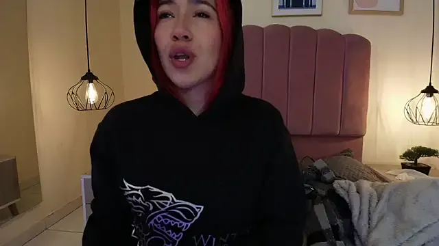 Celestee15_ on StripChat