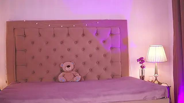 ChloeObril on StripChat