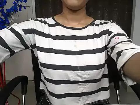 cool_angell on StripChat 