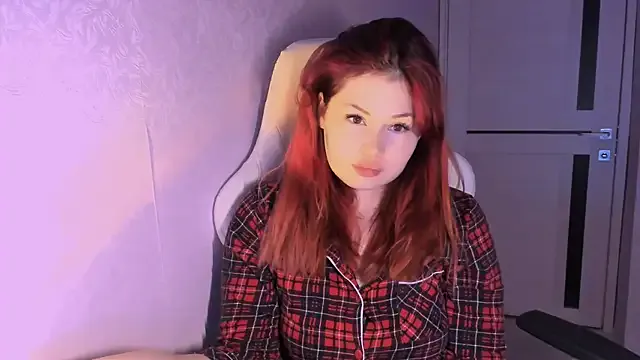 CrazyNextDoorGirl model from sc