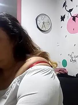 curvy_diva_ — Tie up my luscious tits