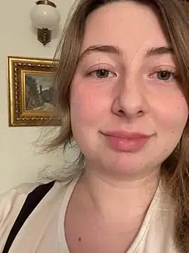 curvyflawless on StripChat