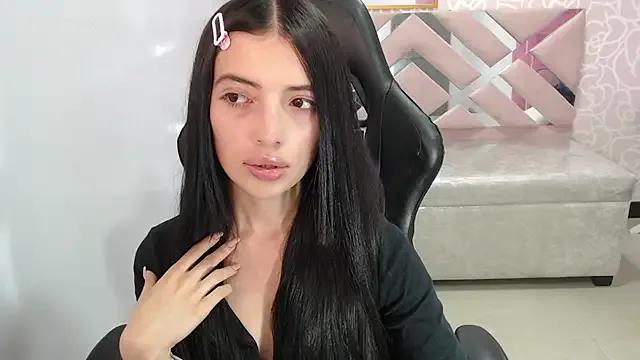 cynthia_ch on StripChat