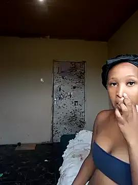 daddysgirly20 on StripChat 