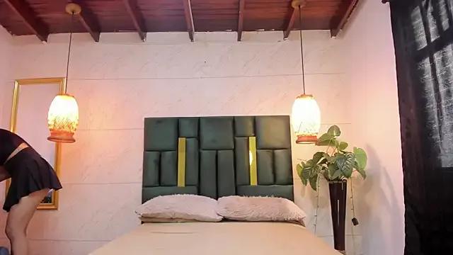 Danna_williamss on StripChat