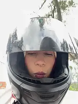 Dayanna_adams on StripChat