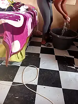 Dee-n-Dee_nyash model from sc