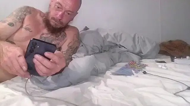 deepinnnnn on StripChat 