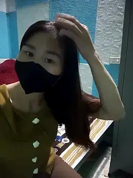 Donatella28 — masturbate and sit on new guy's face