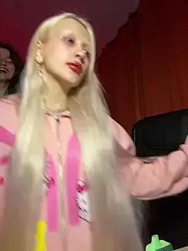 Dooubletroublee on StripChat 