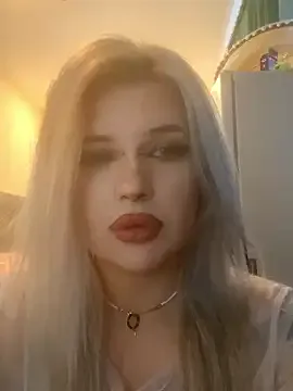 DriveThruDolls on StripChat