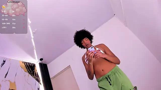 eileen_tanihara on StripChat 