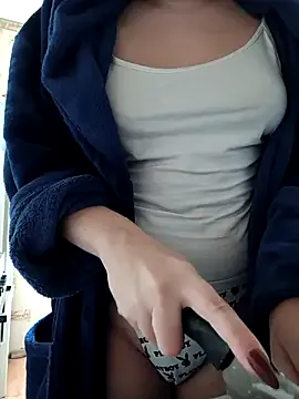 ElissXx model from StripChat