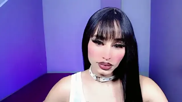 ellaa_91 on StripChat