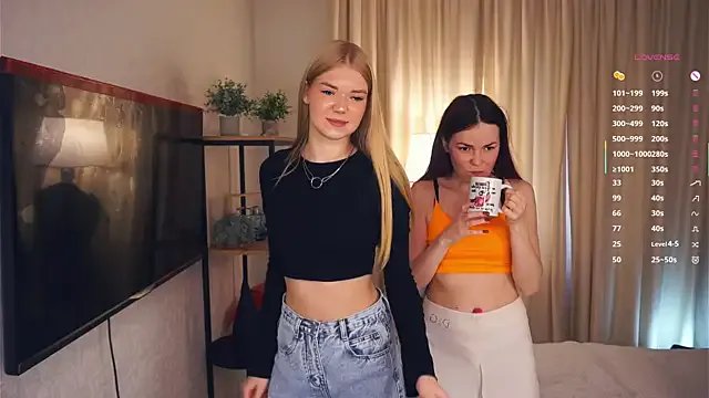 EllenReeves on StripChat 