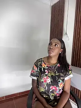 Emi_rousse model from sc