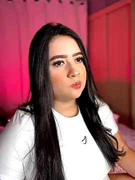 Emiily_Moore1 on StripChat