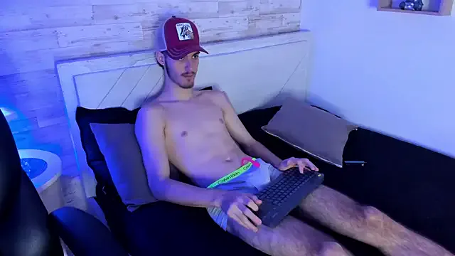 Emir_Ozan_ on StripChat