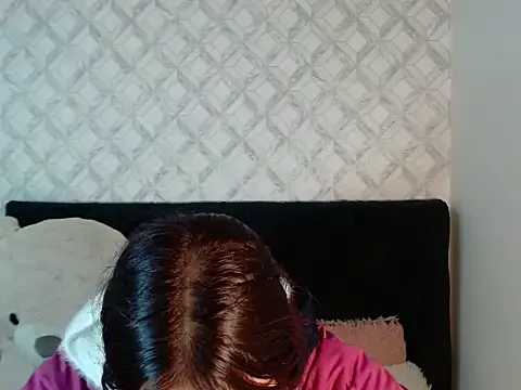 Emma-Wilson on StripChat