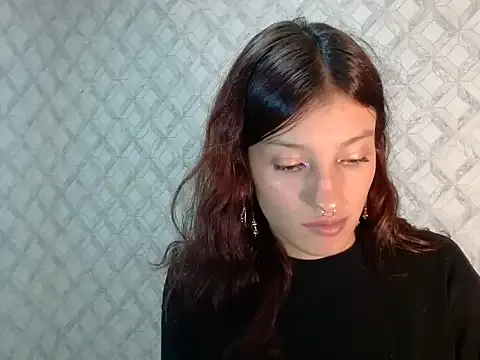 Emma-Wilson on StripChat