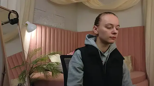 emma_chaser