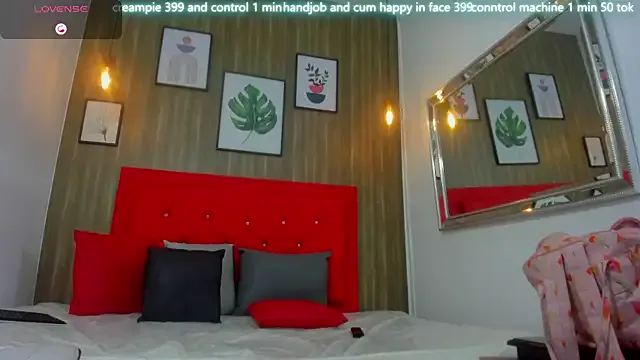 Emma_HotLatina on StripChat
