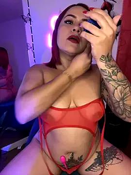 EmmaHot — Blowjob + oil tits 