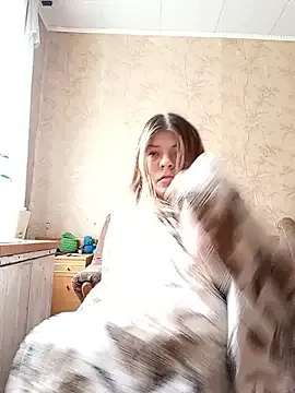 EvaTallor model from StripChat