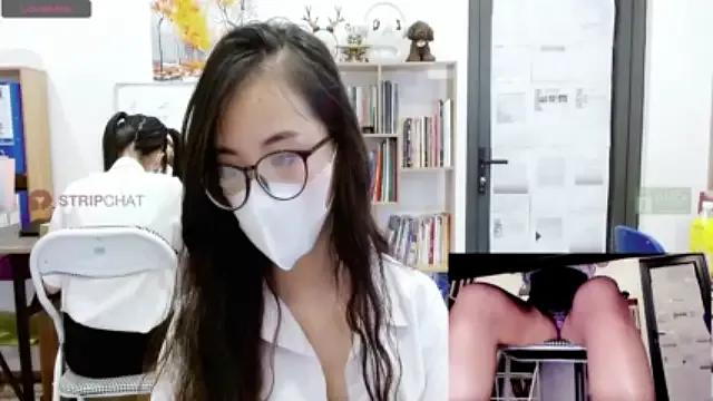 Genz_Student on StripChat