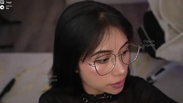 Gigi_ohlala on StripChat 