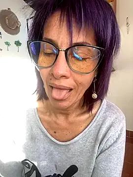 Goddess-Love- on StripChat 