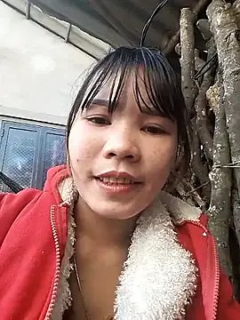 gugu0022 on StripChat 