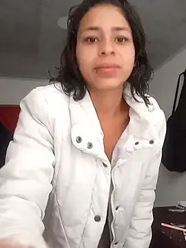 H_hiana on StripChat