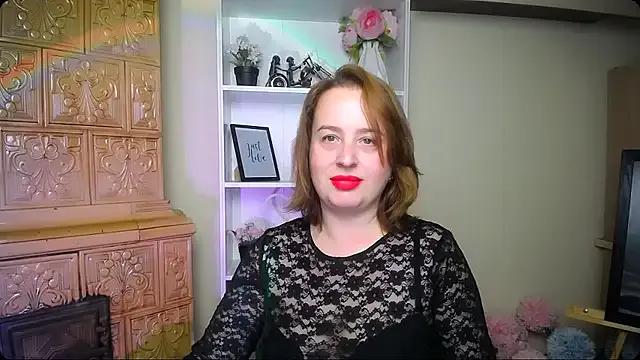 HelenFl on StripChat